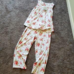 Aria super soft floral pajamas sz S NWT